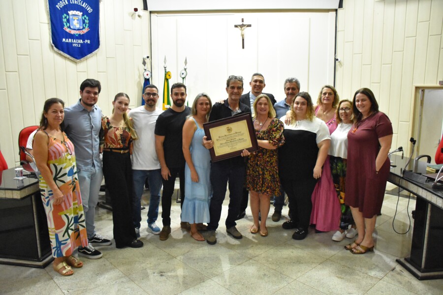 entrega-de-titulo-cidadao-em-destaque-eladio-silvestre