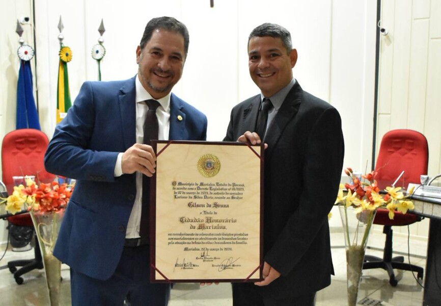 entrega-de-titulo-de-cidadao-honorario-de-marialva-a-gilson-de-souza