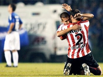 cruzeiro-perde-para-o-estudiantes-de-virada-e-ve-o-fim-do-sonho-do-tri
