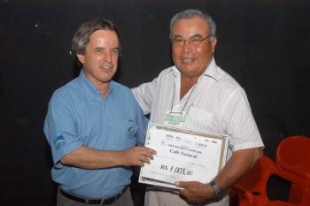 produtor-de-marialva-vence-concurso-cafe-qualidade-parana-2009