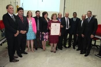 antonieta-bellinati-completa-25-anos-de-vida-publica-e-recebe-titulo-de-cidada-honoraria-de-marialva