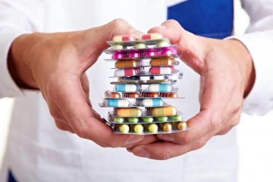 vereadora-propoe-instalacao-de-farmacia-24-horas