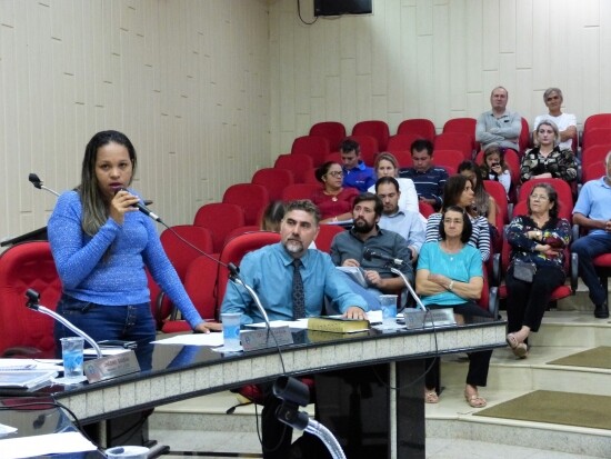 camara-aprova-projeto-que-institui-a-campanha-maio-amarelo-no-calendario-oficial-do-municipio