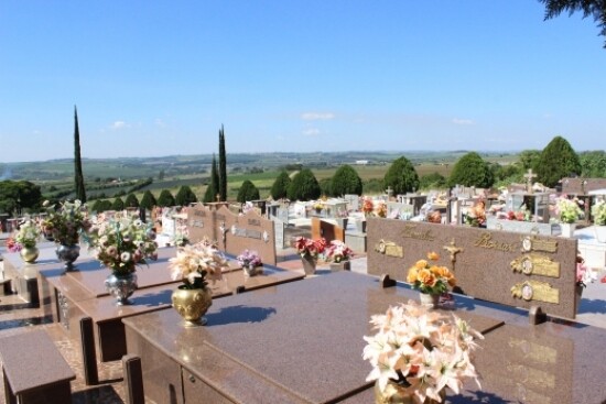aposentado-ou-pensionista-devera-comprovar-ser-conjuge-ou-parente-para-conseguir-isencao-de-despensas-funerarias