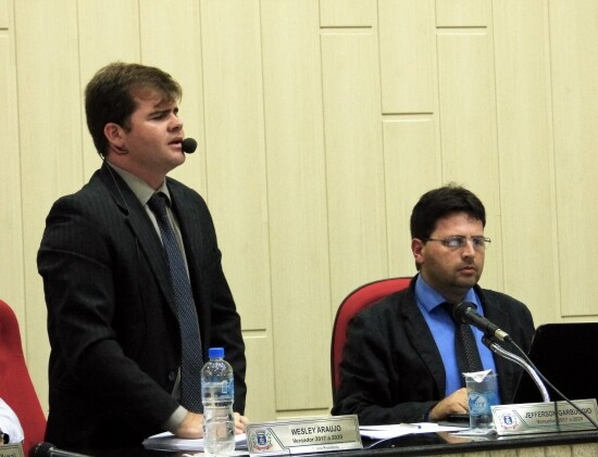 tres-projetos-sao-retirados-de-pauta