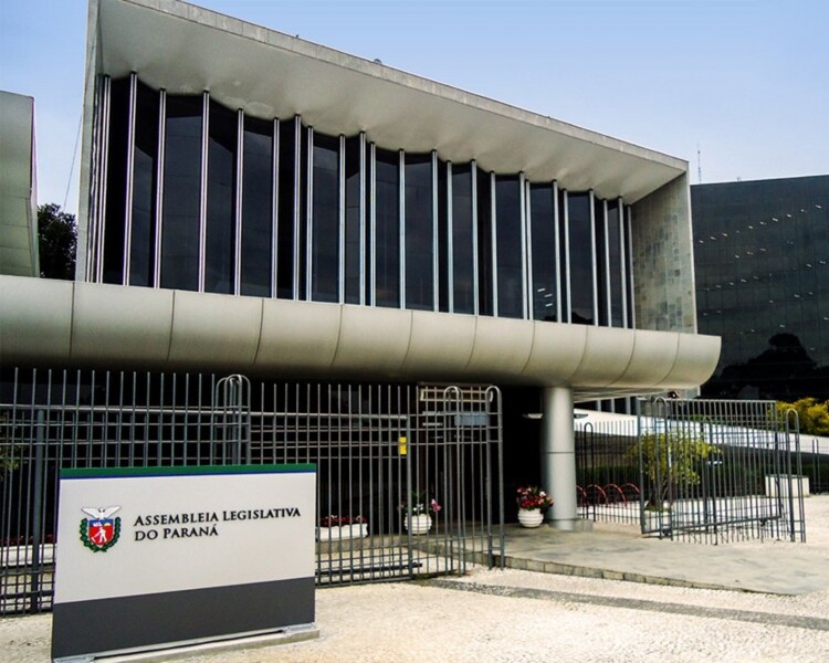 alep-realiza-entrega-de-mencao-honrosa-a-policia-civil-e-militar-de-marialva