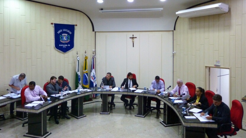 camara-autoriza-prefeitura-a-contratar-operacao-de-credito-com-agencia-de-fomento-do-parana-no-valor-de-r25-milhoes