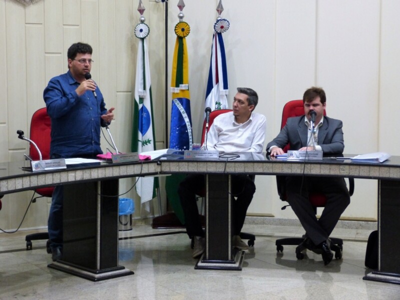 projeto-detalha-quais-informacoes-deverao-constar-na-lista-de-espera-por-vaga-nas-cmeis