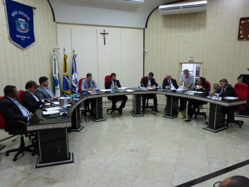 vereadores-incluem-nova-categoria-na-premiacao-aluno-nota-dez