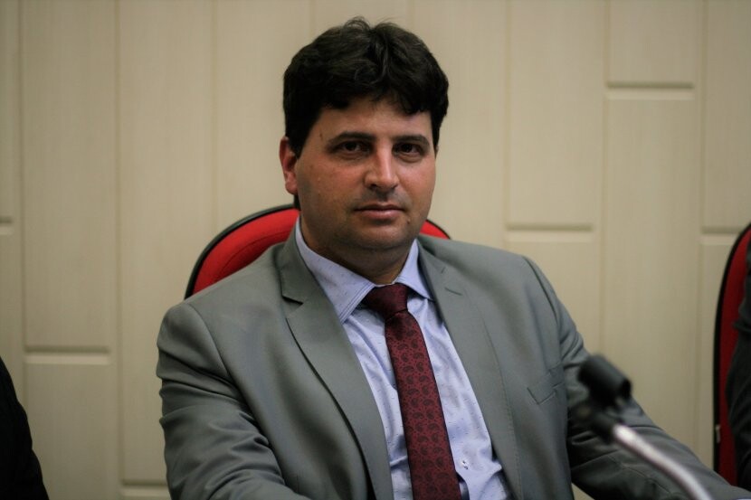 definido-o-novo-lider-do-governo-no-legislativo