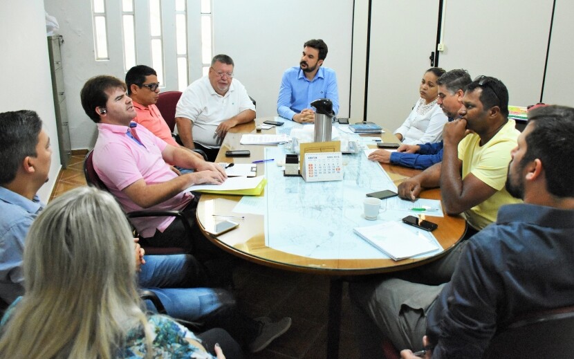 vereadores-se-reunem-com-secretario-de-planejamento-urbano-para-discutir-a-revisao-do-plano-diretor