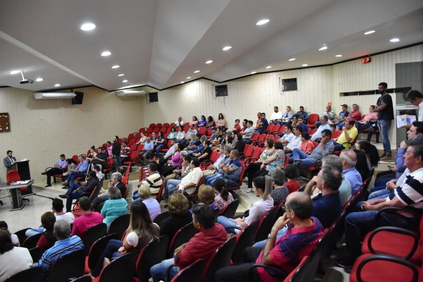 camara-disponibiliza-a-ata-de-audiencia-publica-sobre-a-regulamentacao-do-funcionamento-dos-mercados-aos-domingos
