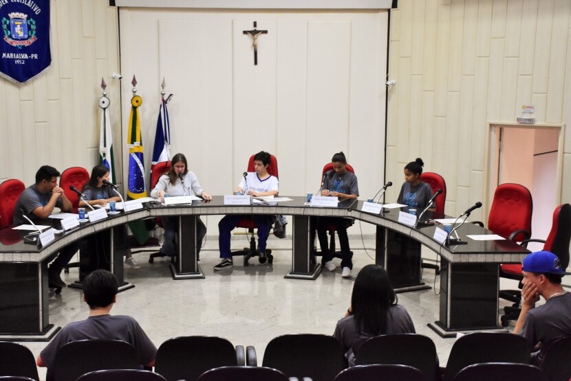 camara-jovem-apresenta-proposta-de-isencao-parcial-de-iptu-para-quem-adotar-animais