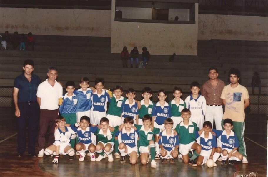060819144825_fotos_da_historia_de_marialva_no_futsal_e_futebol_ano_de_1991_3__copia_jpg.jpg