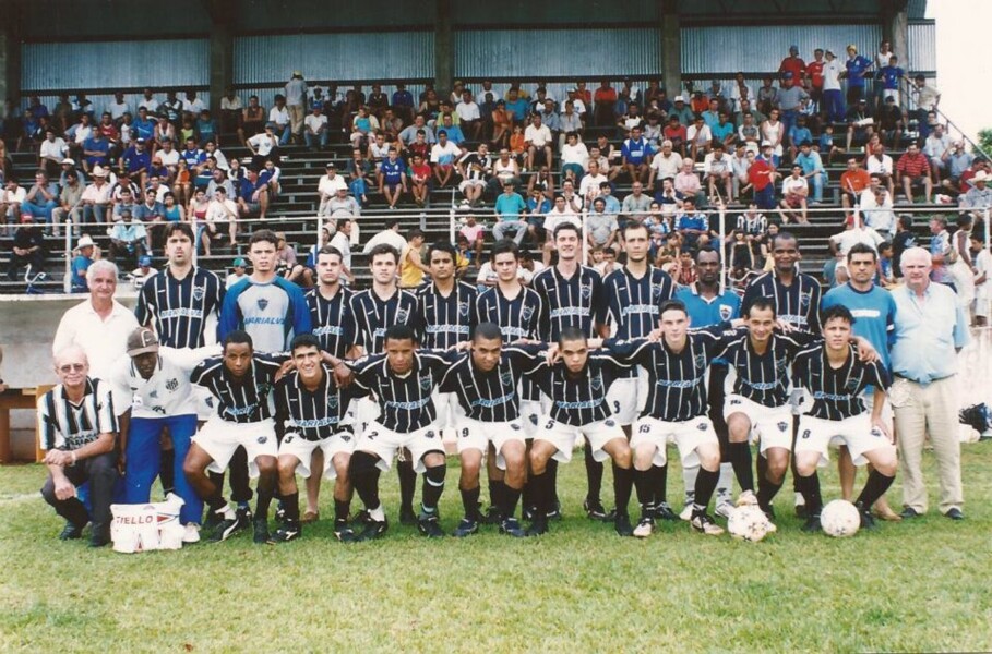 060819144825_fotos_da_historia_de_marialva_no_futsal_e_futebol__copia_jpg.jpg