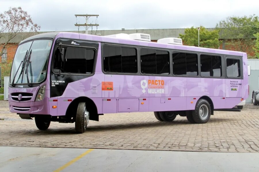 onibus-lilas-oferece-servicos-gratuitos-para-mulheres-em-marialva